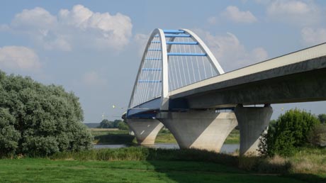 Elbebrücke Tangermünde Elbebrücke Tangermünde