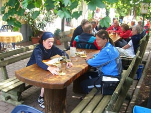 Weinprobe Alter Bahnhof Koewerich