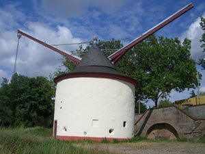 alter Kran in Trier