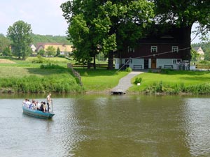 Fähre in Höfgen Fähre in Höfgen