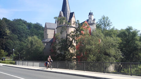 Zwickauer Mulde un  Burg Stein