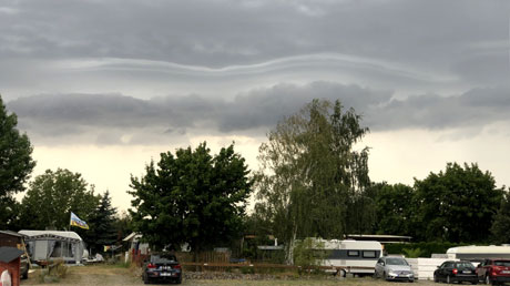 Regenwolken drohen am Morgen Regenwolken drohen am Morgen