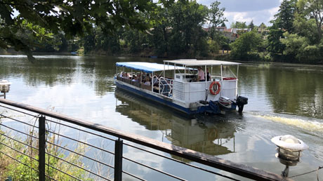 Mulde-Personenschiff in  Wurzen