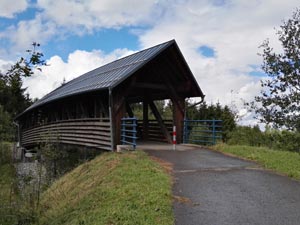 Neckar-Radweg Brücke
