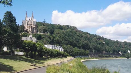 Rheinradweg bei Remagen Rheinradweg bei Remagen