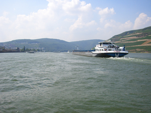 Fährüberfahrt nach Rüdesheim Fährüberfahrt nach Rüdesheim