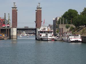 Duisburg Schwanentorbrücke