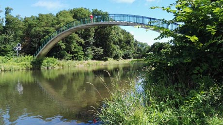 Katzenbuckelbrücke in Halle-Trotha Katzenbuckelbrücke in Halle-Trotha