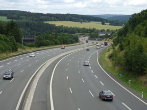 Saaleradweg über Autobahn Saaleradweg über Autobahn