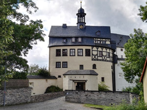 Schloss Burgk am Saaleradweg