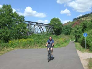 Radweg hinter Rothenburg