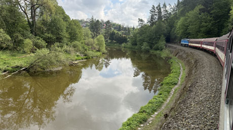 S�zava Bahnfahrt bei Ledecko