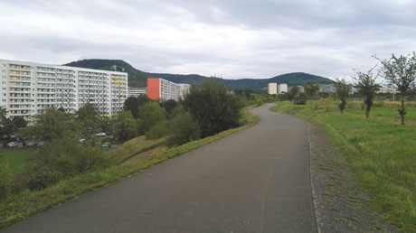 Radweg in Jena Lobeda Radweg in Jena Lobeda