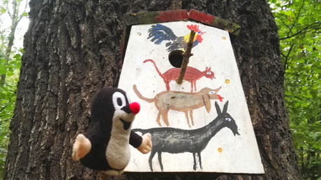 Vogelhäuschen mit Bremer Stadtmusikanten Vogelhäuschen mit Bremer Stadtmusikanten