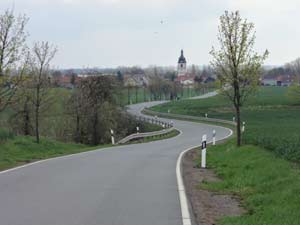 Straße von Ringleben nach Haßleben