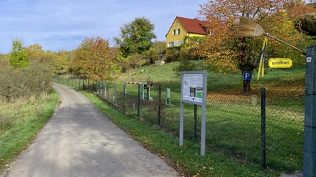 Straußenwirtschaft am Unstrutradweg Straußenwirtschaft am Unstrutradweg