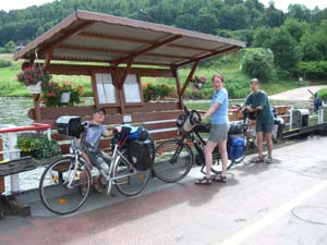 Weser-Fähre Wahmbeck Weser-Fähre Wahmbeck