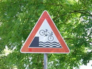 Achtung-Schild Achtung-Schild
