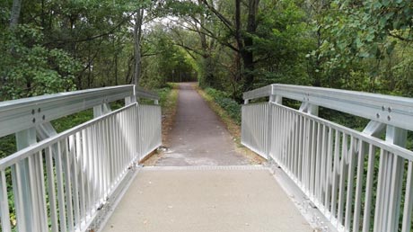 Wipper-Radweg-Brcke bei Bernburg